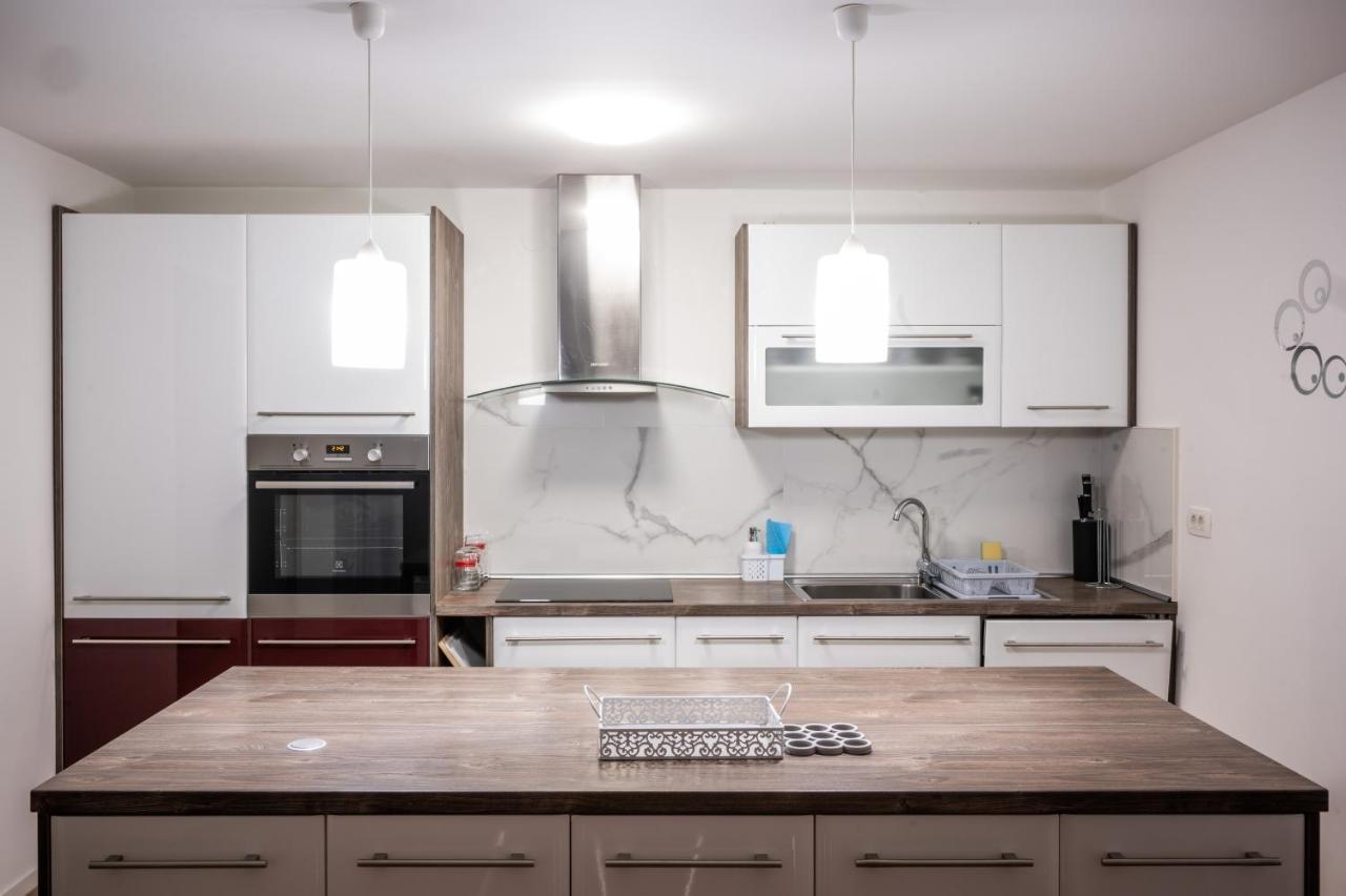 Apartma Tia 2 Zreče Exteriör bild