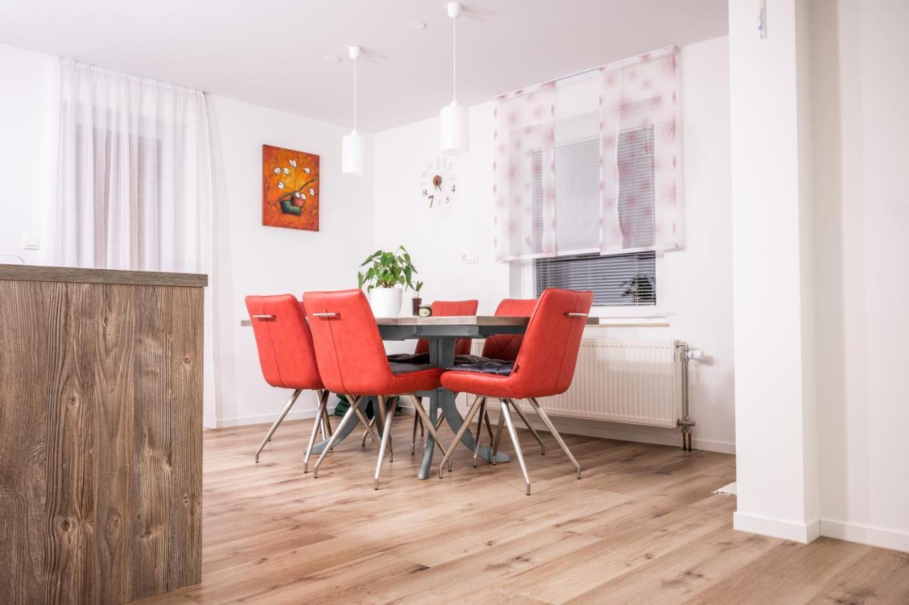 Apartma Tia 2 Zreče Exteriör bild